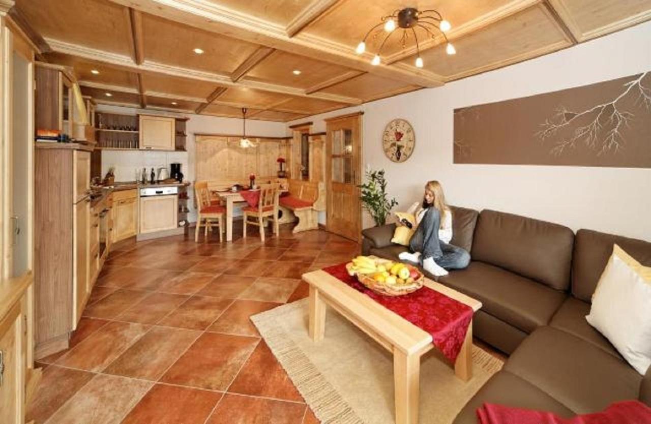 Wenzlhof Villa Цвизел Екстериор снимка